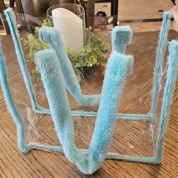 Clear Tote Fuzzy Blue Handles - Picture 3 of 9